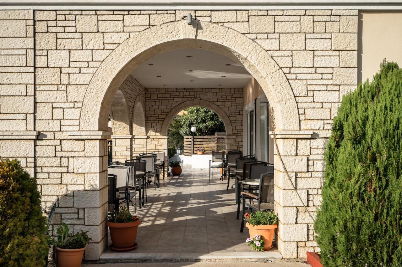 Sunset Premium Studio C Agios Nikitas Exterior photo